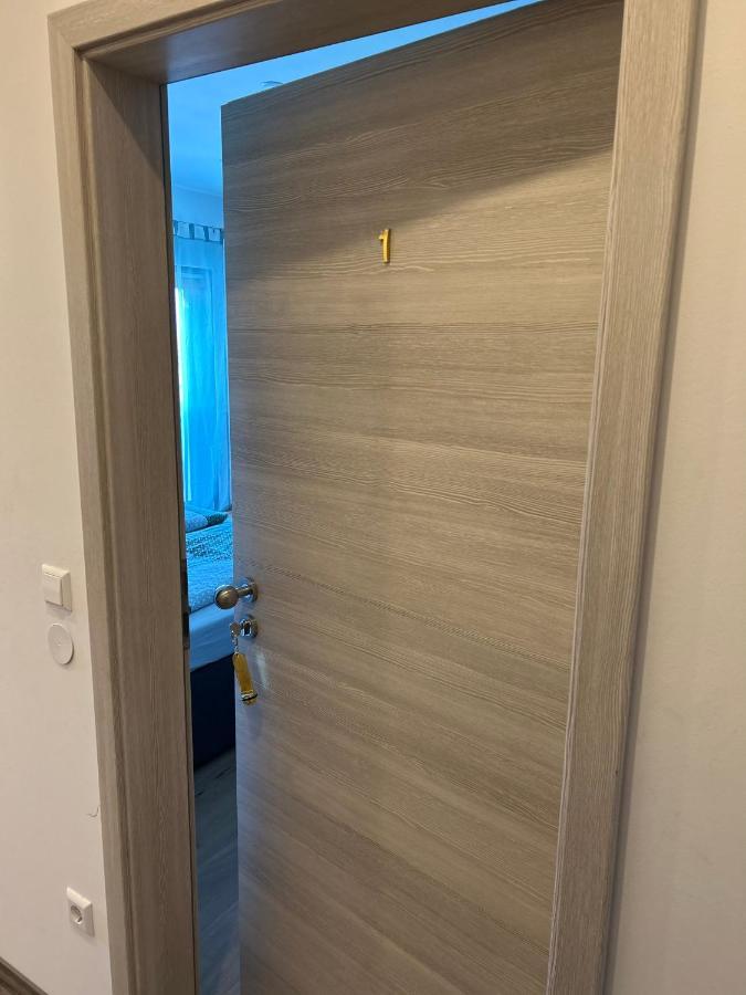 Apartment Im Sand Bad Schonborn Exterior foto